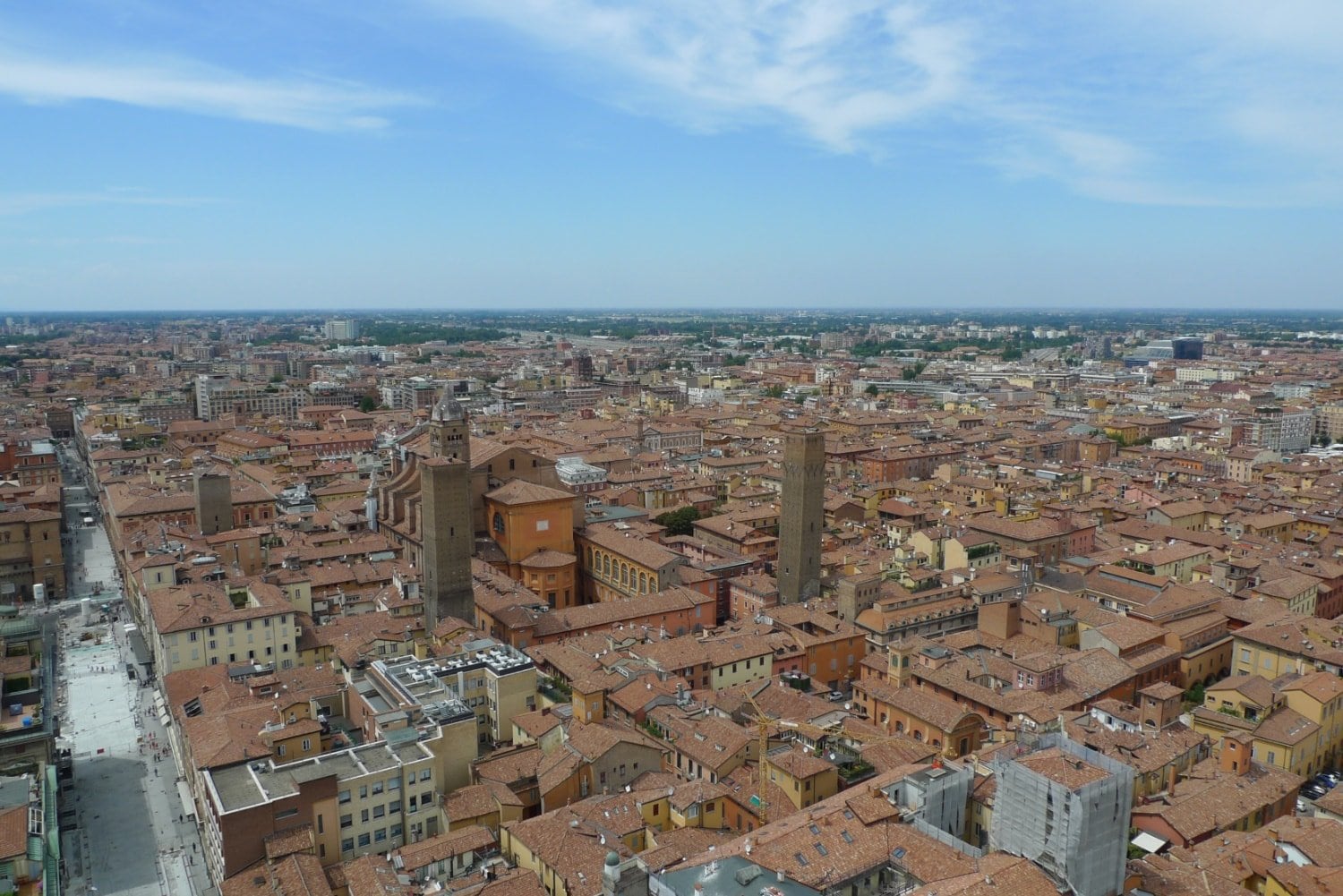 Bologna view Asinelli tower