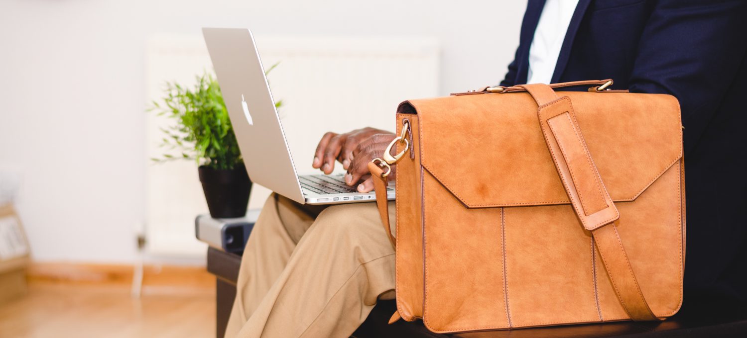 Buying a laptop for work and travel Life Simply Rocks